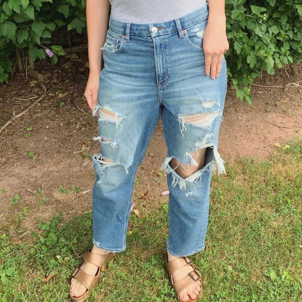 American Eagle destructed Mom Jeans